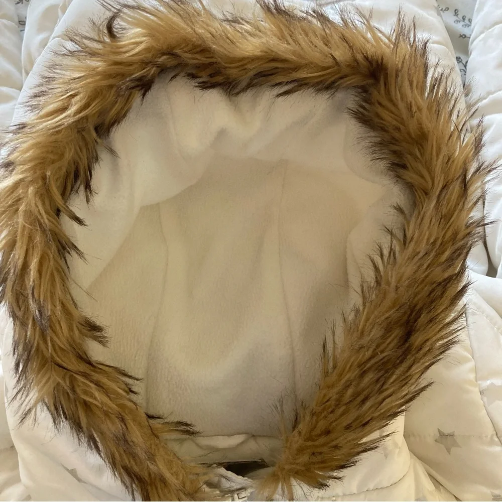 Gymboree White Star-Patterned Kids Jacket with Faux Fur Hood Girl Size 10
